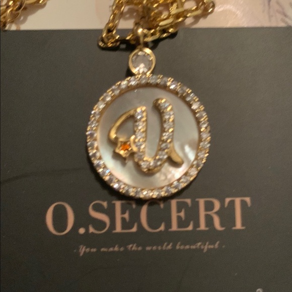 o.secret Jewelry - Gold Pendant Necklace Initial U with Mother of Pearl